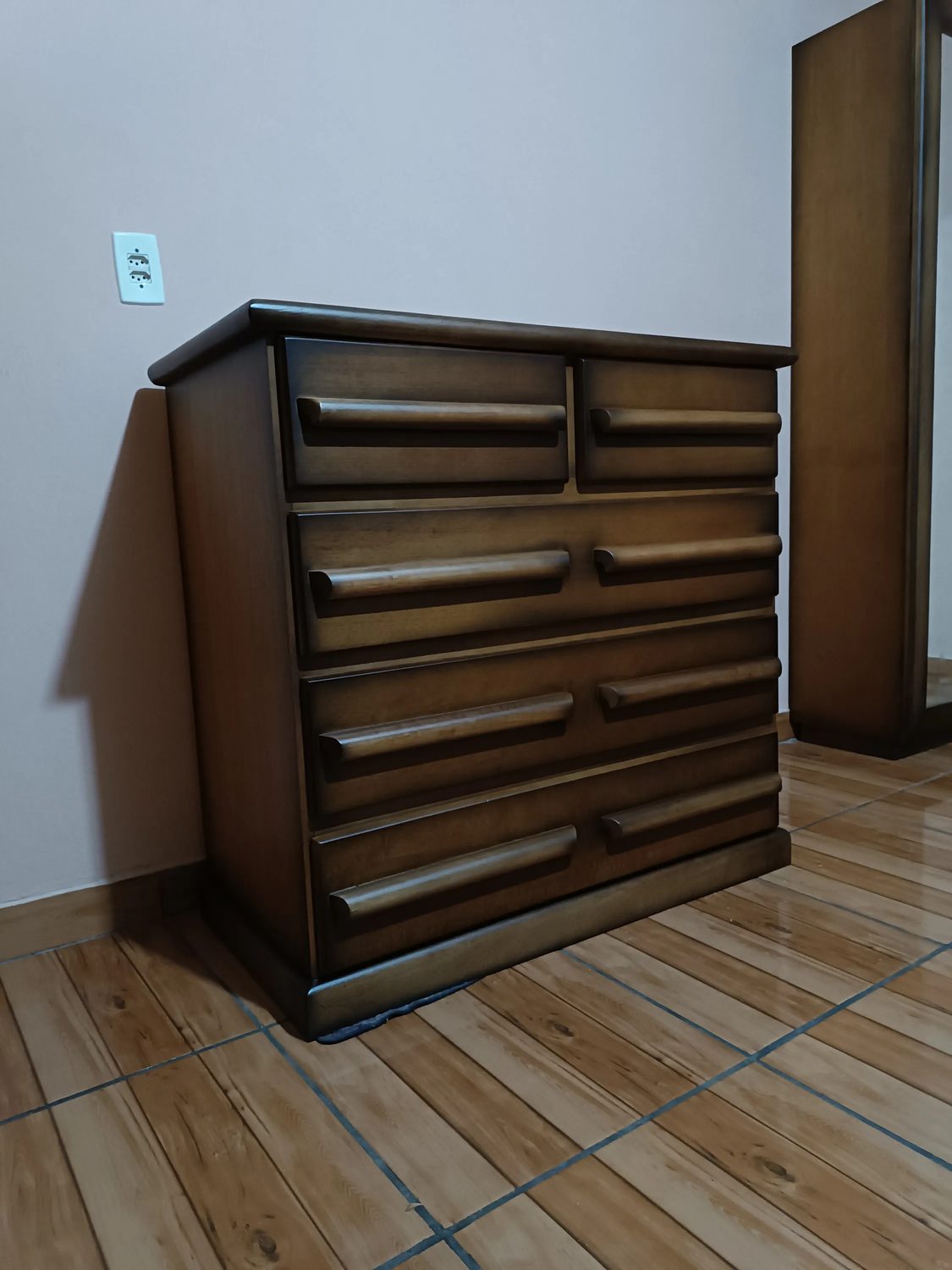 Cômoda entregue a cliente